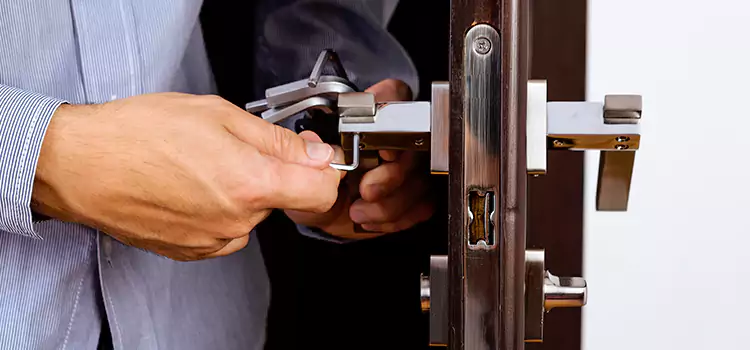 Commercial Door Lock Repair Friendswood