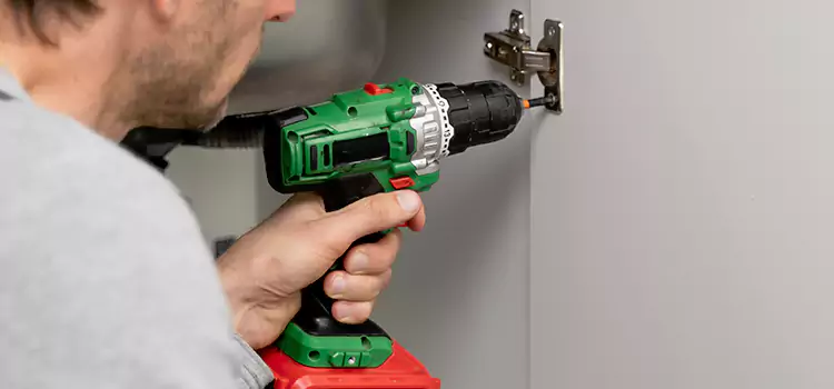 Commercial Door Hinge Repair Friendswood