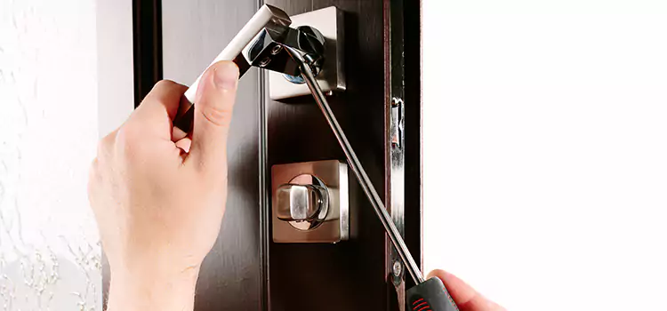 Door Lock Replacement Service Friendswood