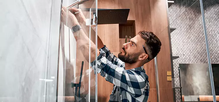 Replace Shower Doors with Frameless Friendswood