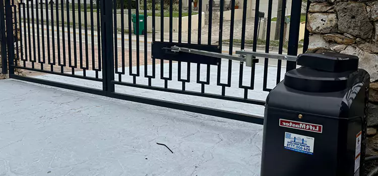 Seamless Installation and Support for Your New Gate in Friendswood, TX